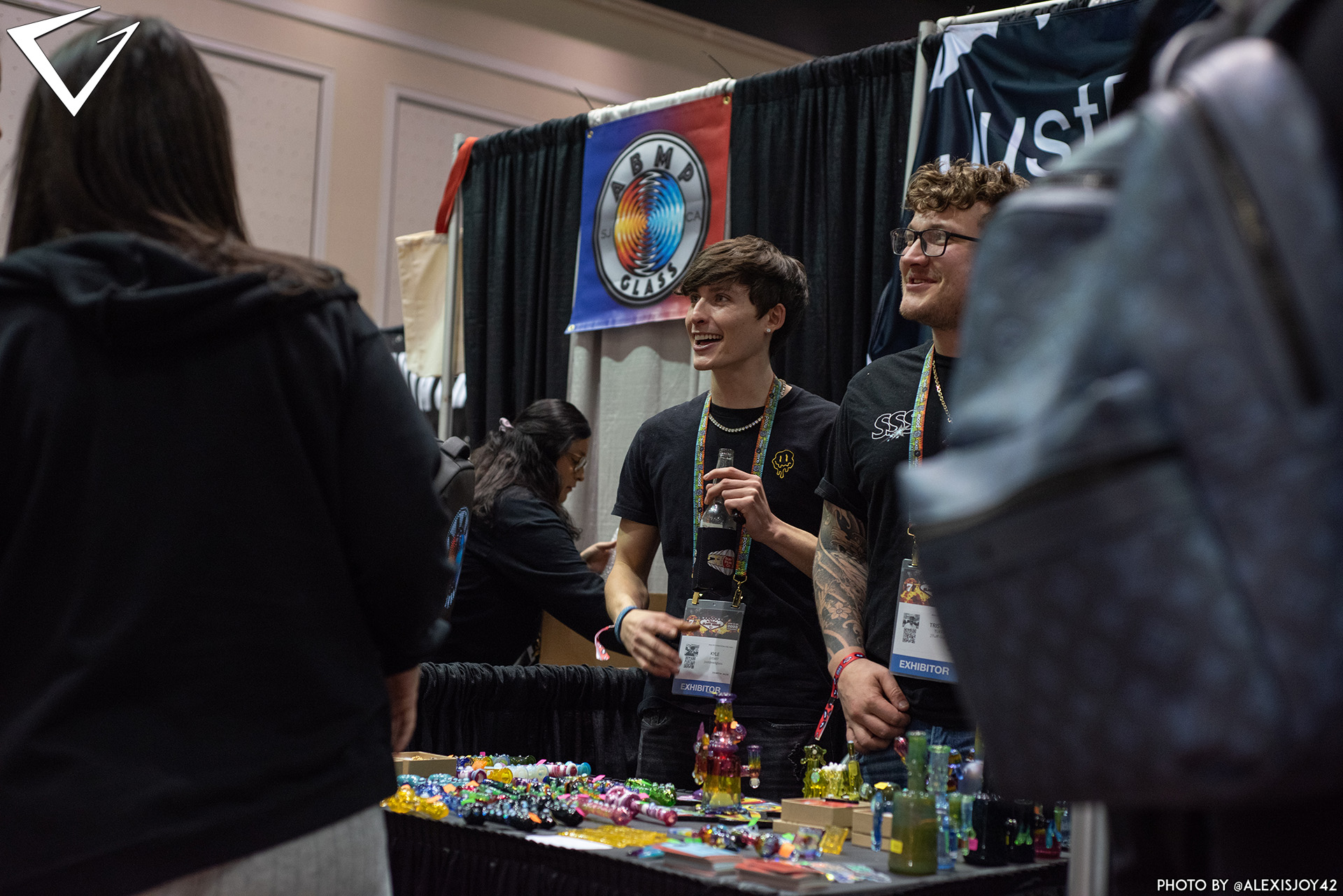 Exhibitors selling at Booths