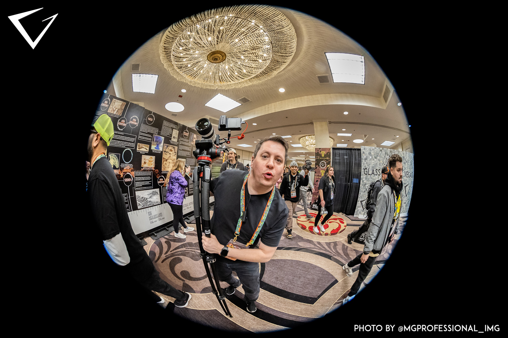 Headlife Media Shooting Video